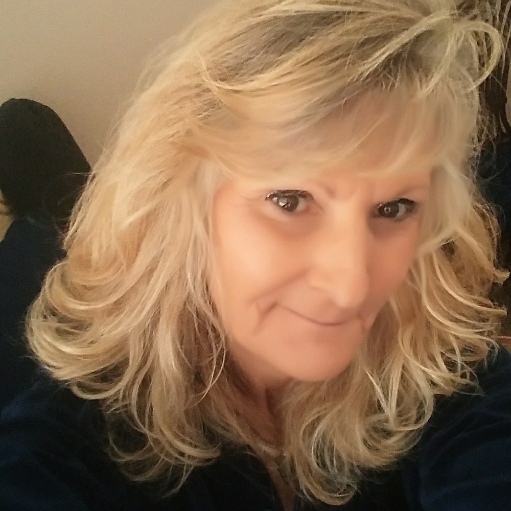 Meet your Posher, Shelly